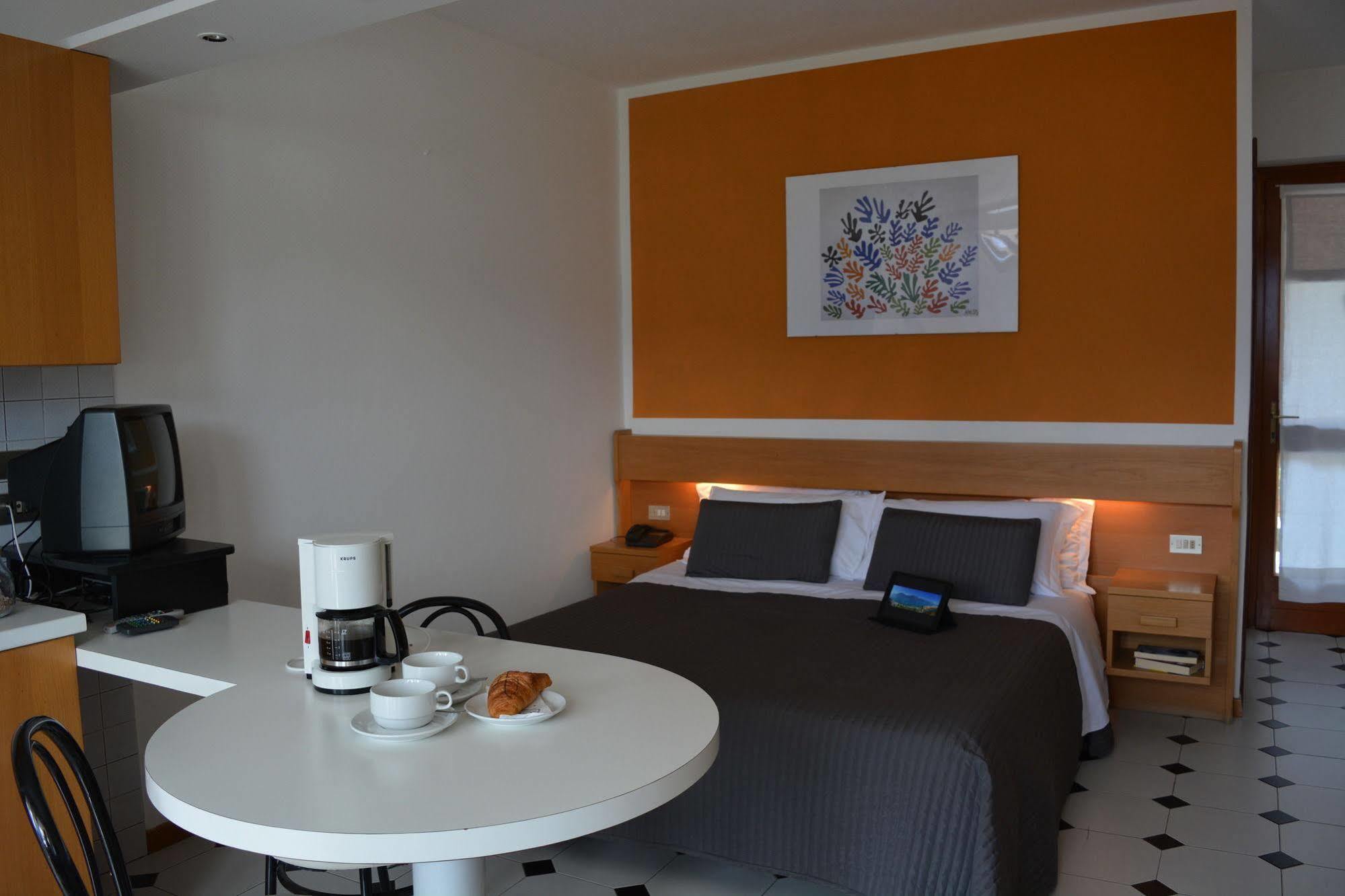 Residence San Vito Brenzone sul Garda Εξωτερικό φωτογραφία
