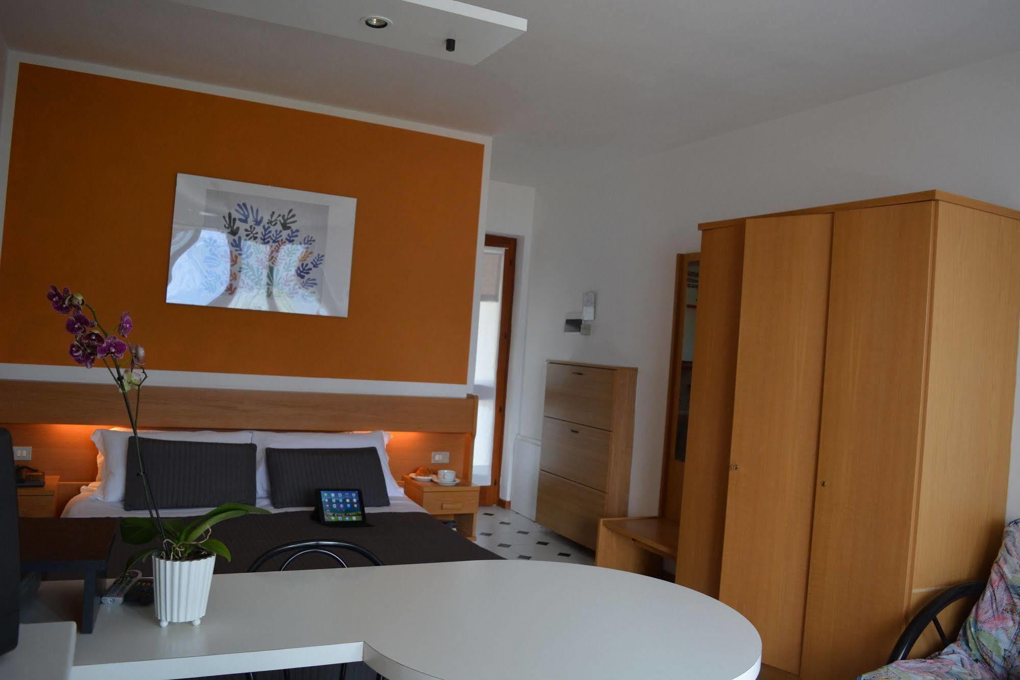 Residence San Vito Brenzone sul Garda Εξωτερικό φωτογραφία